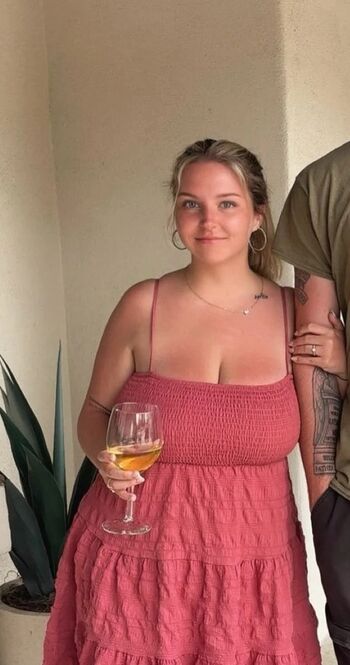 Full leaked Savannah private onlyfans photo