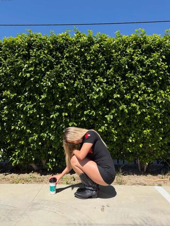 Full leaked Scarlet aviram private onlyfans photo