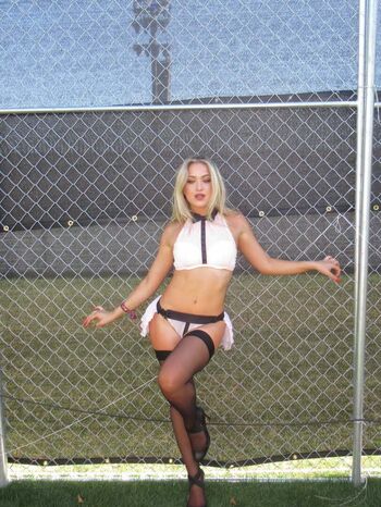 Full leaked Scarlet aviram private onlyfans photo