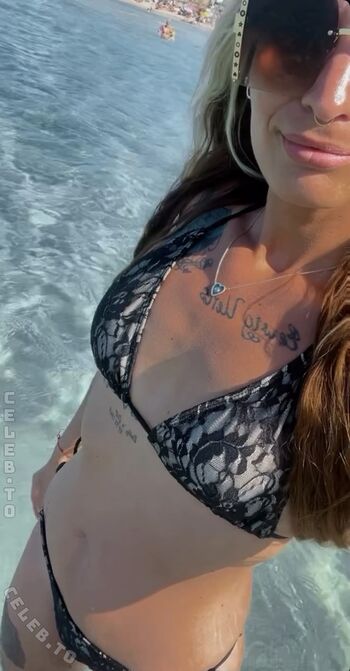 Full leaked Seidischglaenzend private onlyfans photo