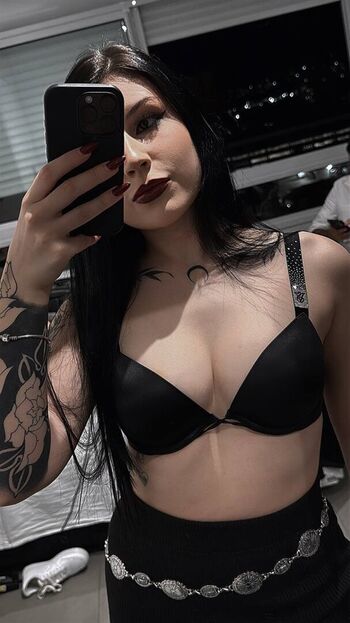 Full leaked Seliinacat private onlyfans photo