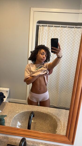 Full leaked Sendtee private onlyfans photo