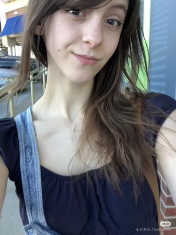 Full leaked Seraphinathealien page private onlyfans photo