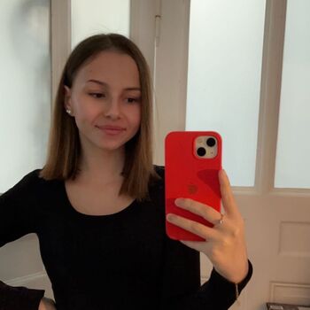 Show Your Girlfriend