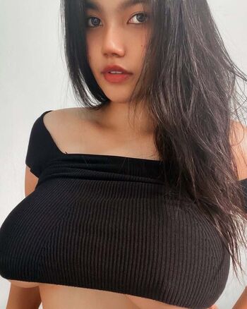 Full leaked Shxniew private onlyfans photo