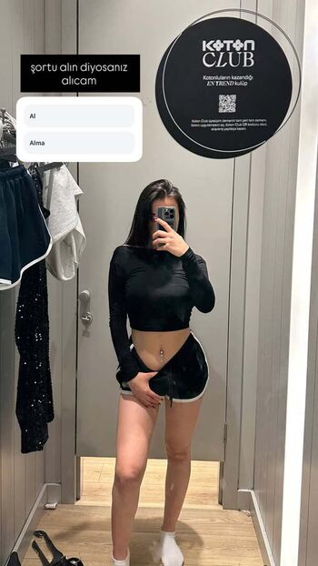 Full leaked Slayingrozze private onlyfans photo