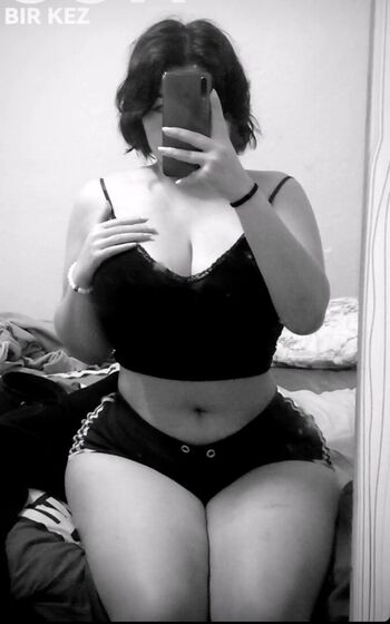 Full leaked Slxyeris private onlyfans photo