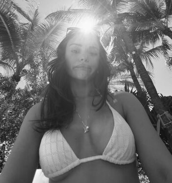 Full leaked Snopfywurld private onlyfans photo