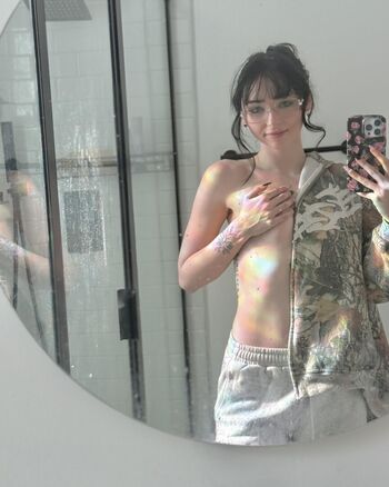 Full leaked Soakinginsaskya private onlyfans photo