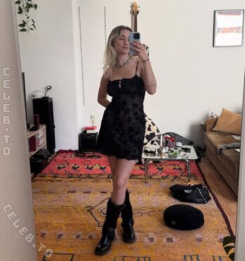 Full leaked Sophia sailer private onlyfans photo