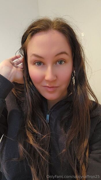 spicysaffron25