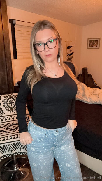 stackedbombshell