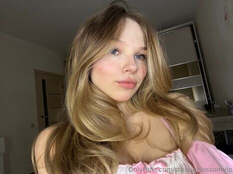 Full leaked Stassie blossom private onlyfans photo