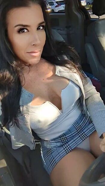 Full leaked Stefanie the lawyer private onlyfans photo
