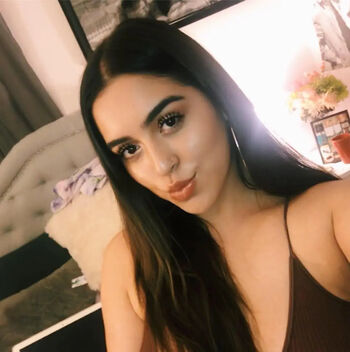 Full leaked Stylinbyaylin private onlyfans photo