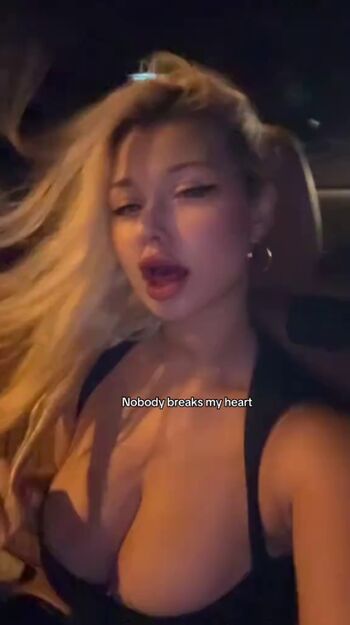 Full leaked Sudemathers private onlyfans photo