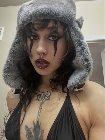 Full leaked Suedmza private onlyfans photo