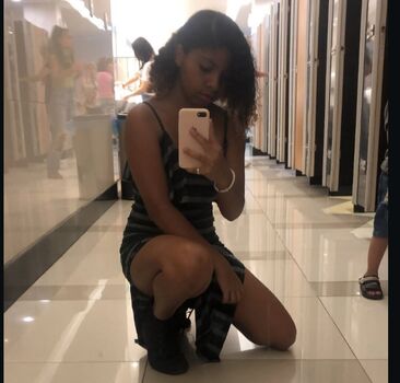 Full leaked Suelen dias private onlyfans photo