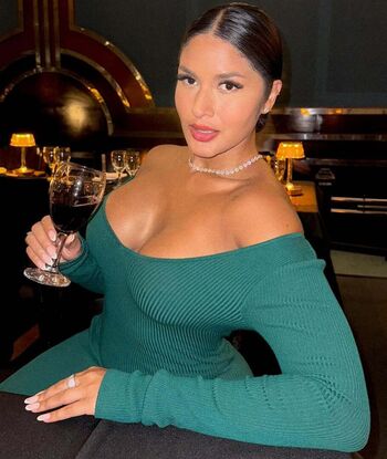 Full leaked Sujey baldespino private onlyfans photo