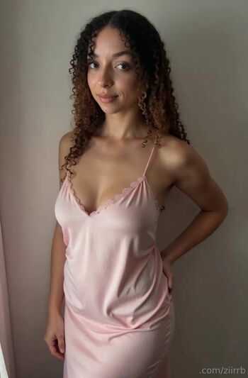 Full leaked Sunny bell private onlyfans photo