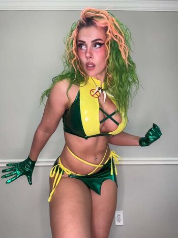 Super Saiyan Kale