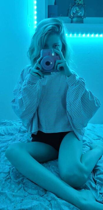 Full leaked Sylchasie private onlyfans photo