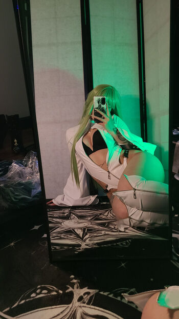 Full leaked Syndrapics private onlyfans photo