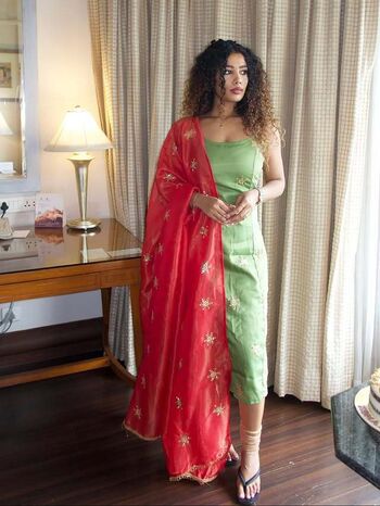 ???? ????????????????????