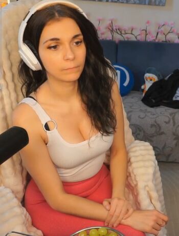 Full leaked Tania derveaux page private onlyfans photo