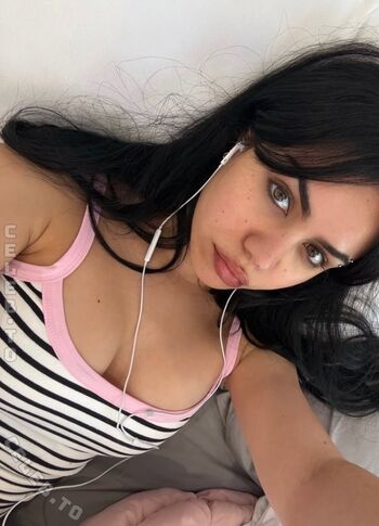 Full leaked Tarayummy private onlyfans photo