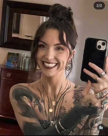 Full leaked Tatt tits private onlyfans photo