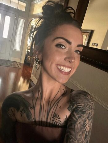 Full leaked Tatt tits private onlyfans photo