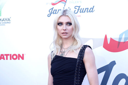 Full leaked Taylor momsen  page private onlyfans photo