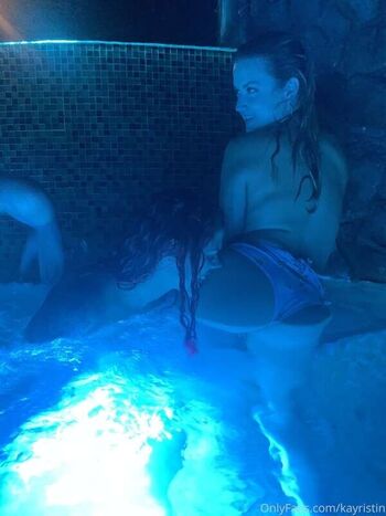 Full leaked Tbaby private onlyfans photo