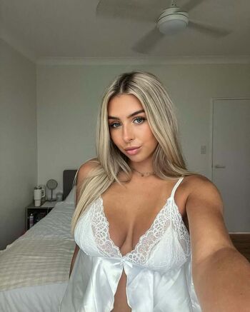 Full leaked Tenielle burgess private onlyfans photo