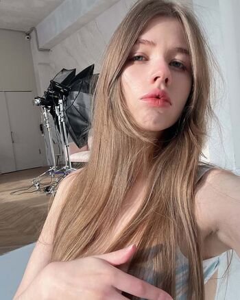 Full leaked Nina bott/ private onlyfans photo