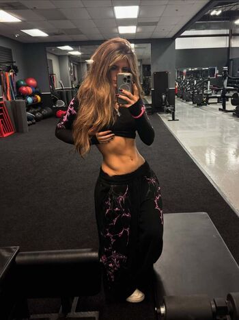 Full leaked Tgantrains private onlyfans photo