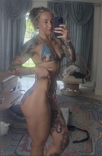 The.renaissance.woman_