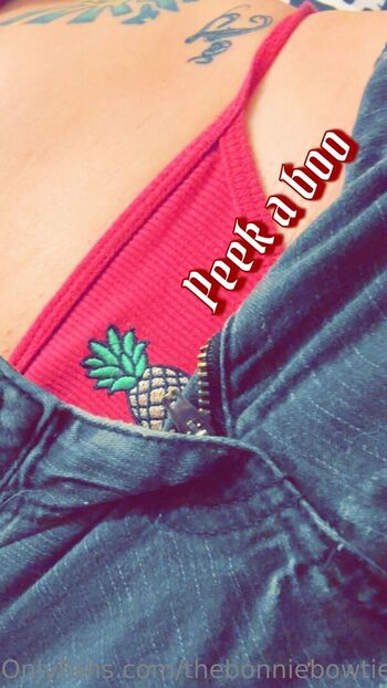 Full leaked Thebonniebowtie private onlyfans photo