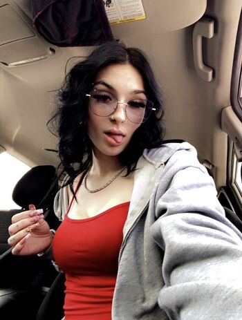 theyluv_katie