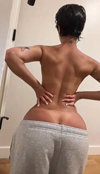 Full leaked Triplnikki private onlyfans photo