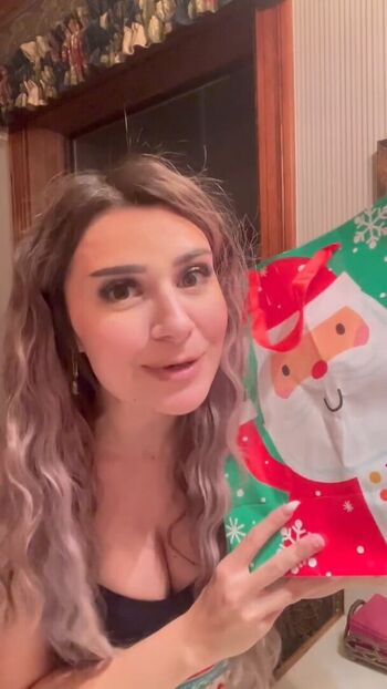 Full leaked Han hang/ private onlyfans photo