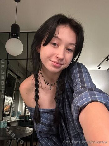 Full leaked Two b private onlyfans photo