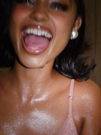 Full leaked Conamorlili/ private onlyfans photo