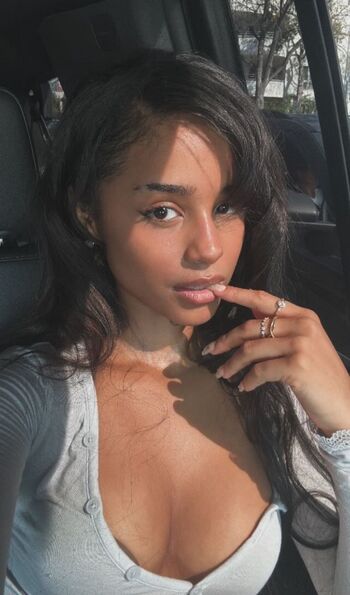 Full leaked Babi laranjinha/ private onlyfans photo