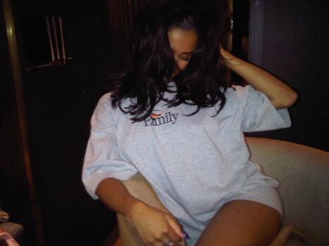 Full leaked Skyyroseee/ private onlyfans photo