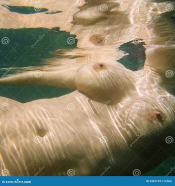 Full leaked Underwater private onlyfans photo