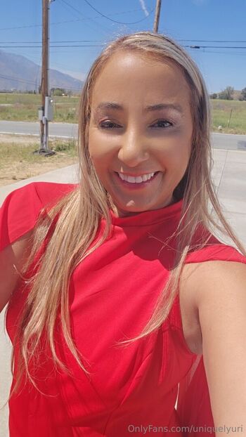 uniquelyuri