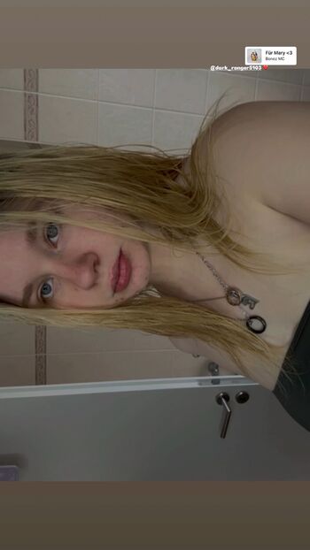 Full leaked Uptempo lea private onlyfans photo