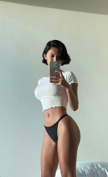 Uzi Chanel